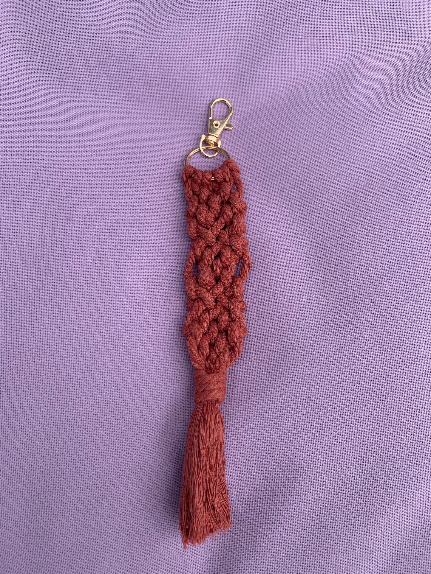 Macrame key chain - BRICK