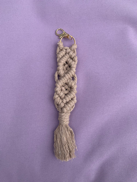 Macrame key chain - TAUPE