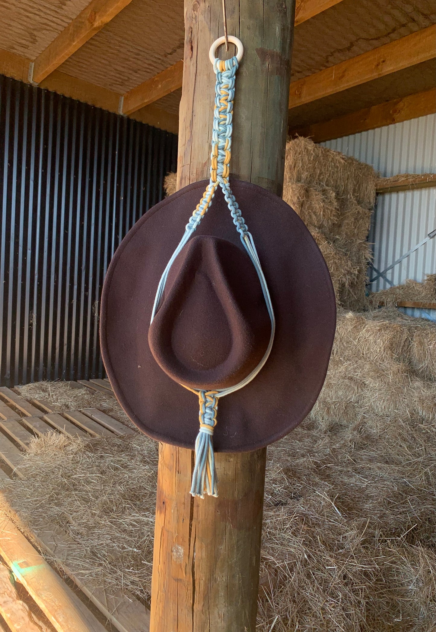 Hat hanger - Sunset sky