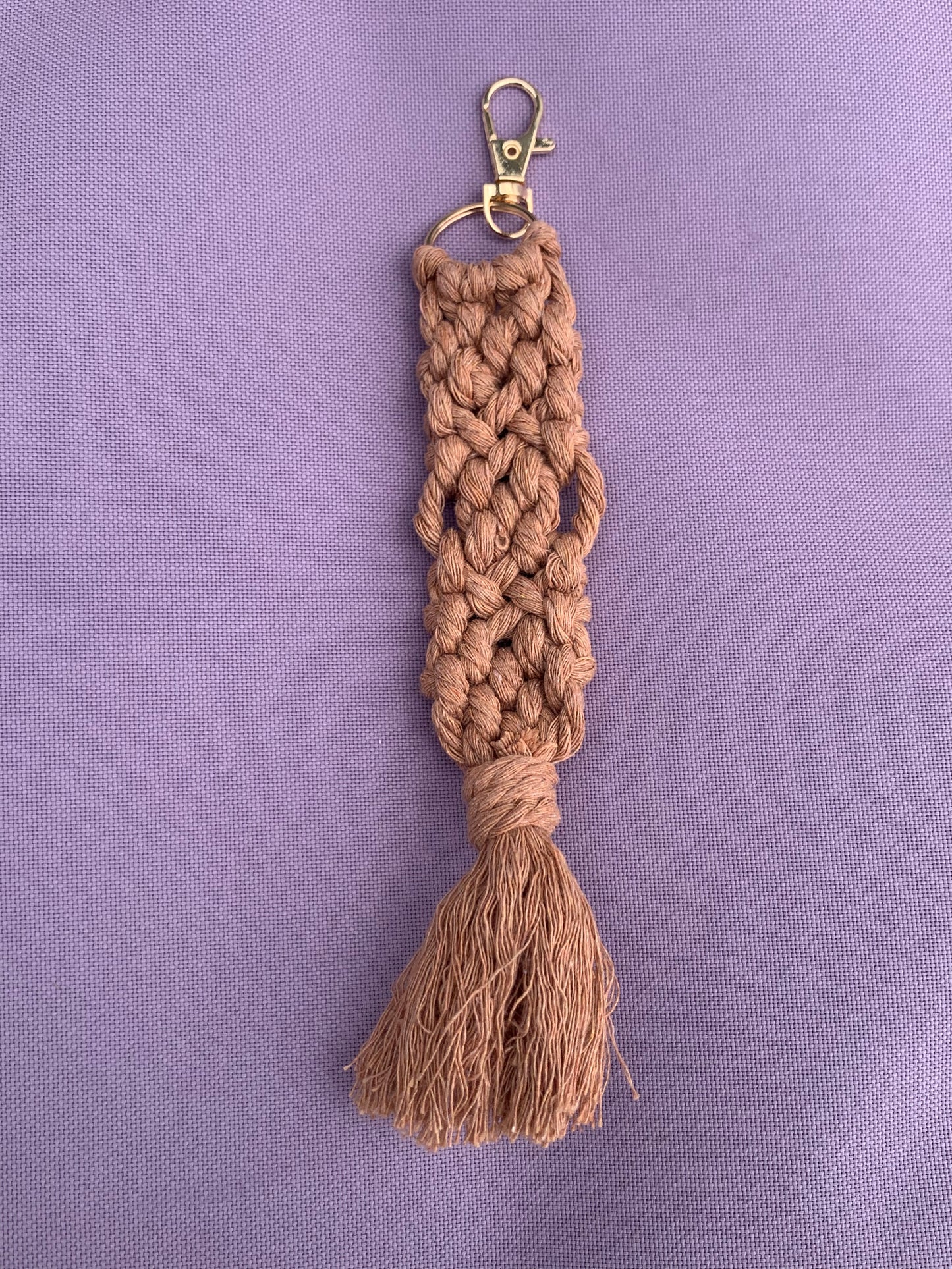 Macrame key chain - CAFE AU LAIT